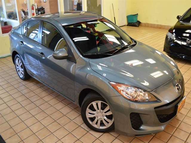 2013 Mazda Mazda3 i SV 4dr Sedan 5A